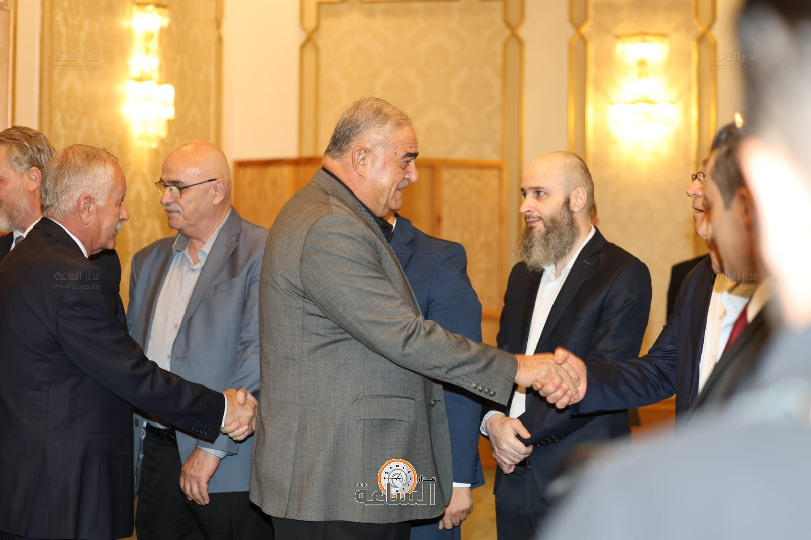 Madar Al-Saa Images 0.6717494496165629