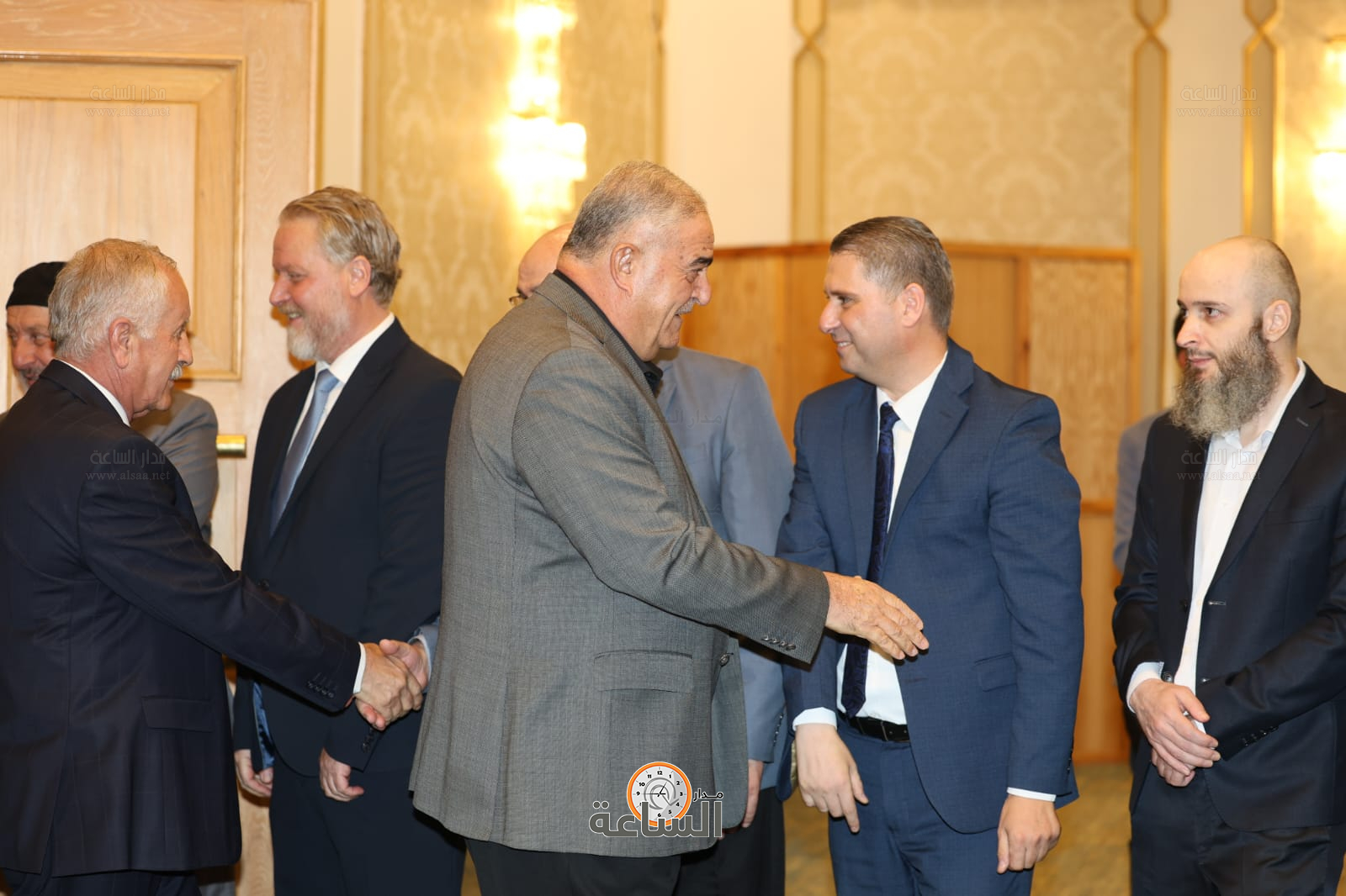 Madar Al-Saa Images 0.5985705322245053