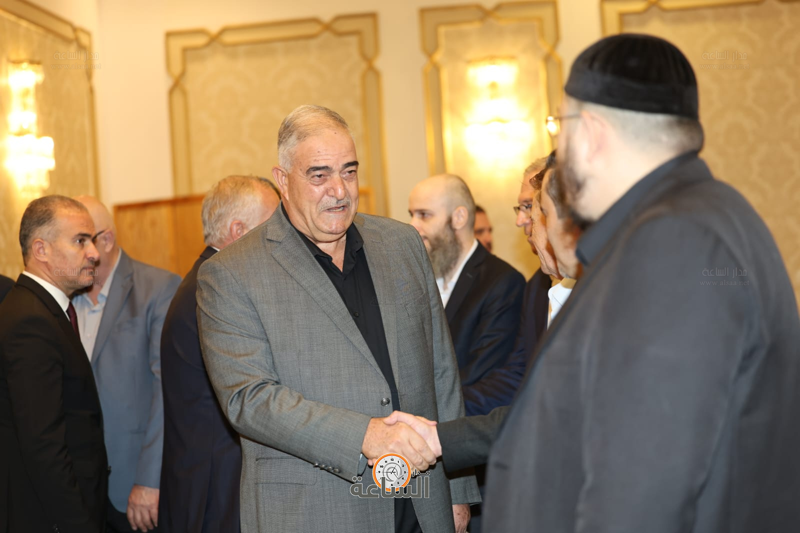 Madar Al-Saa Images 0.7511811724732366