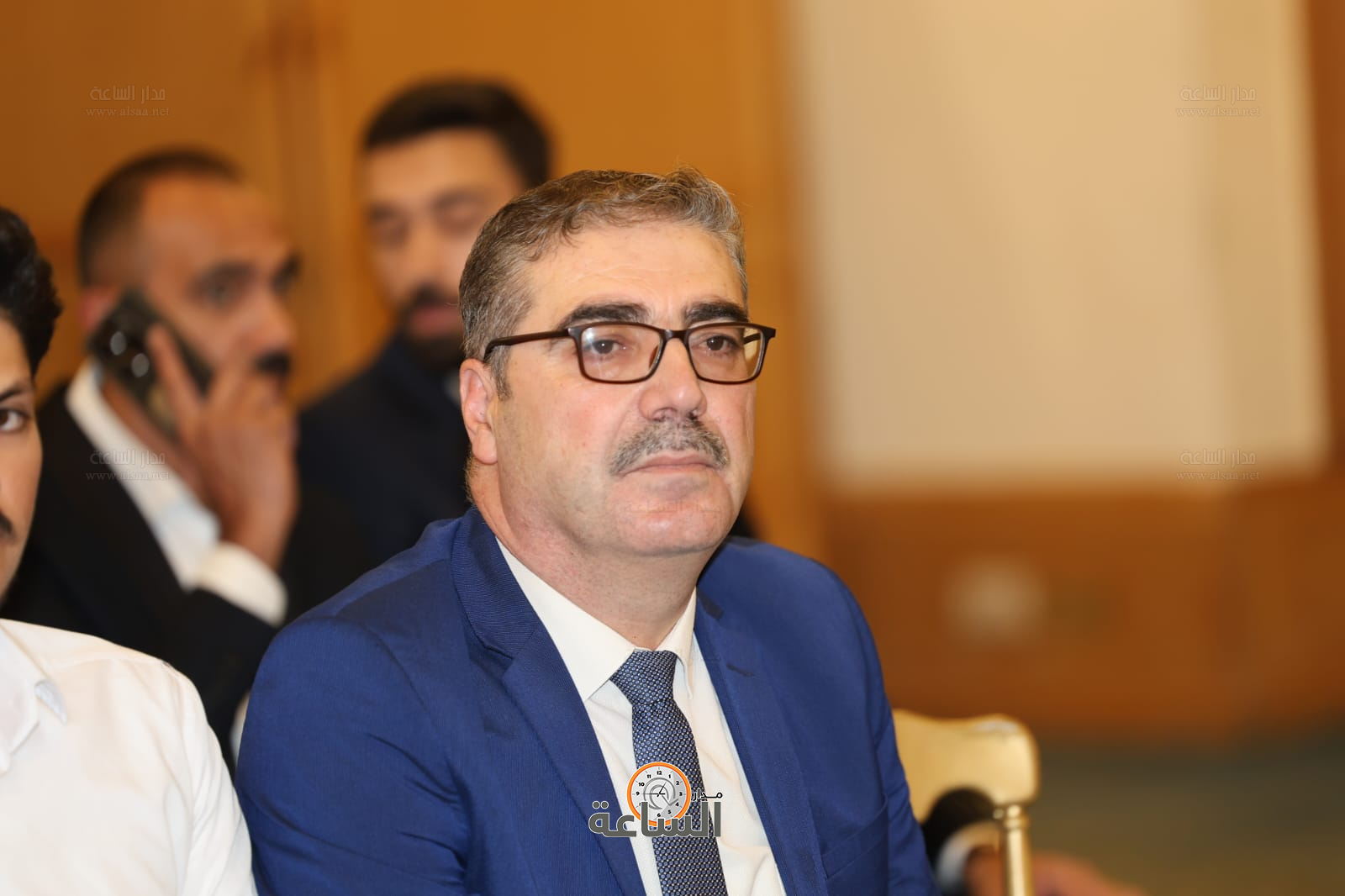 Madar Al-Saa Images 0.39233500119554177