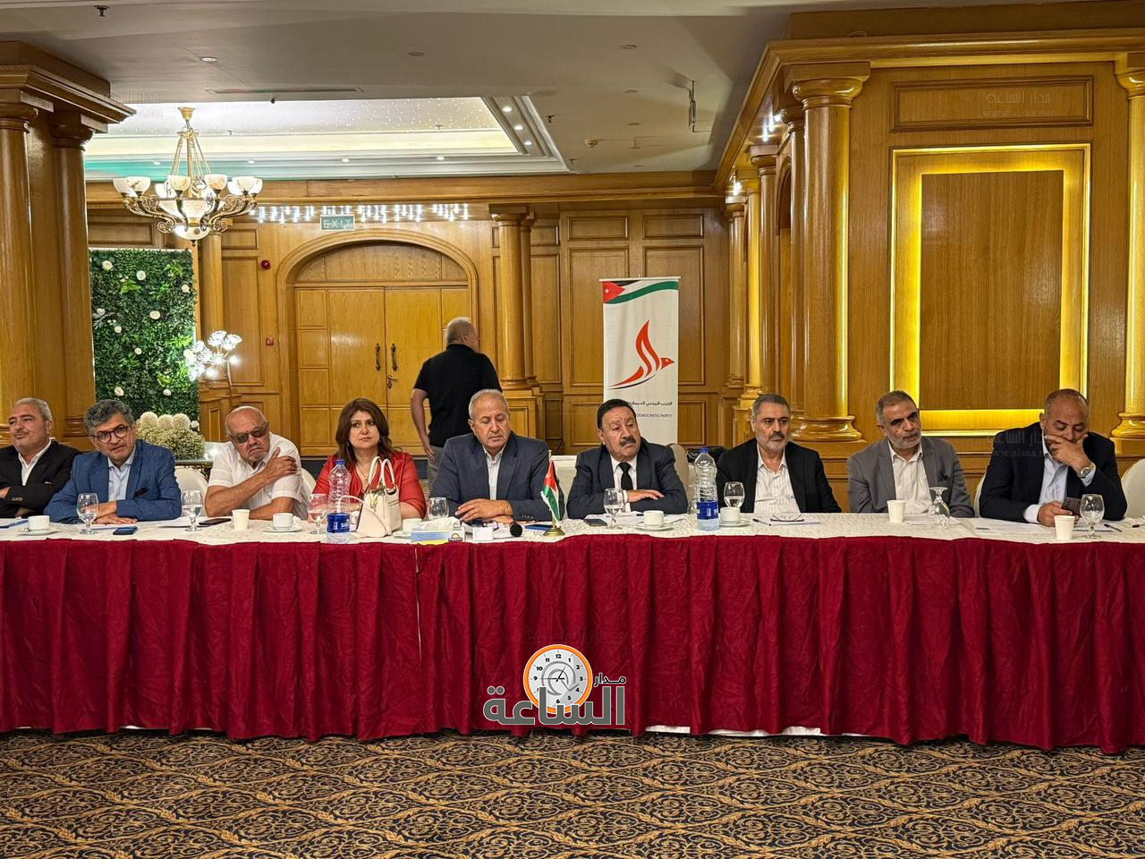 Madar Al-Saa Images 0.6794097897281267