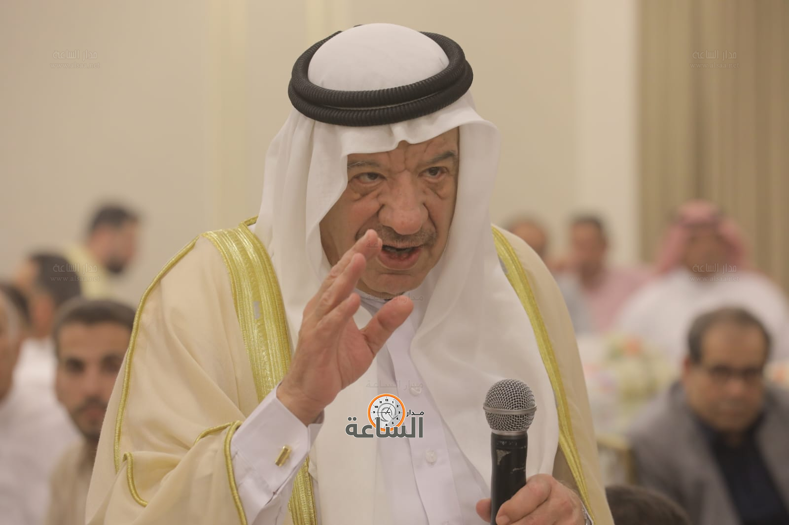 Madar Al-Saa Images 0.959642343430906