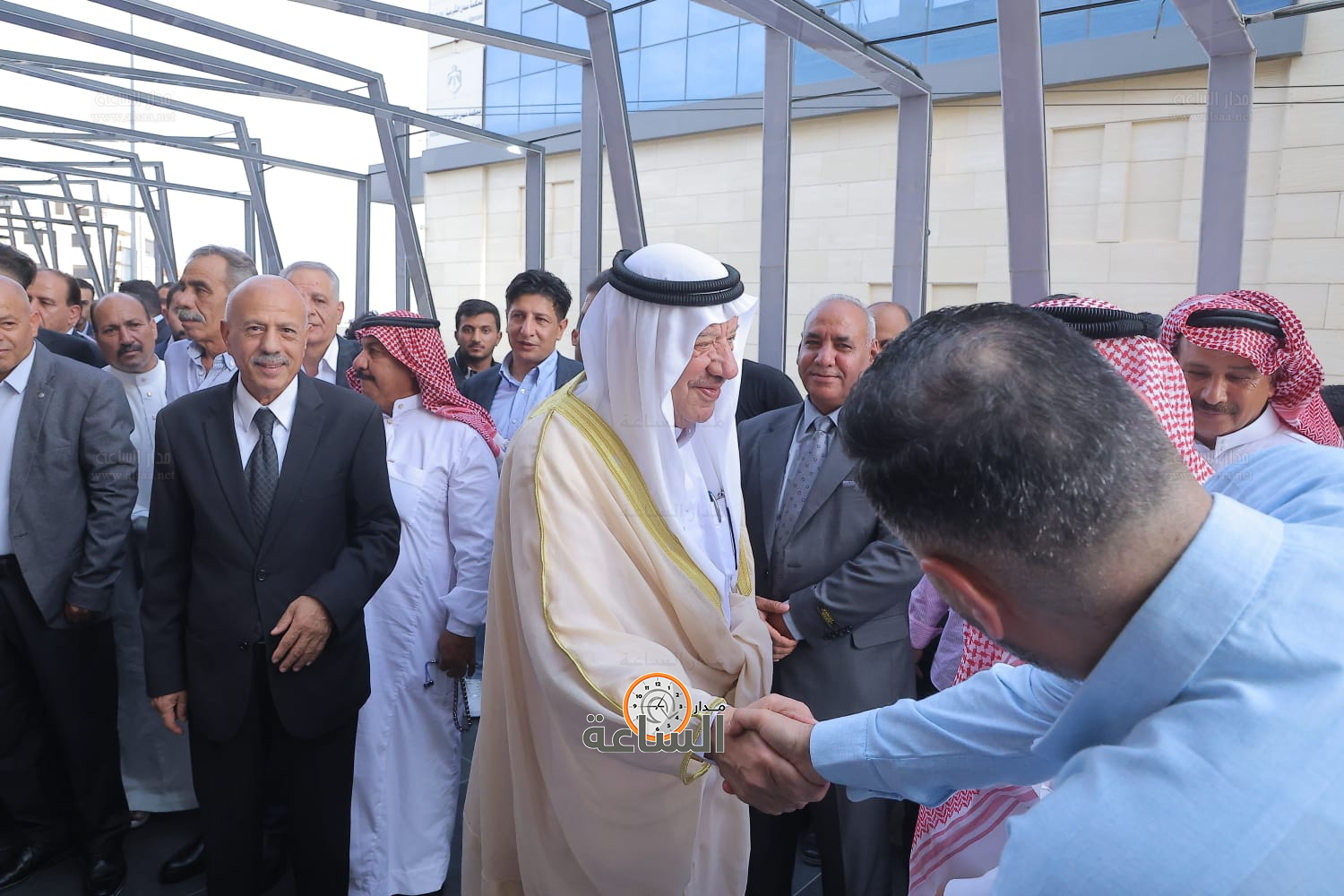 Madar Al-Saa Images 0.10704694951846883