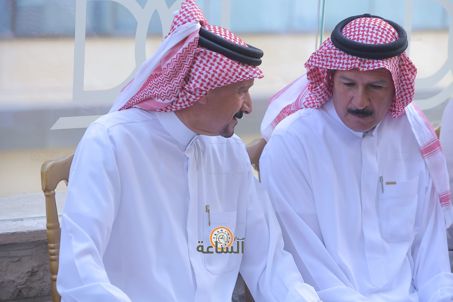 Madar Al-Saa Images 0.8417519272156855