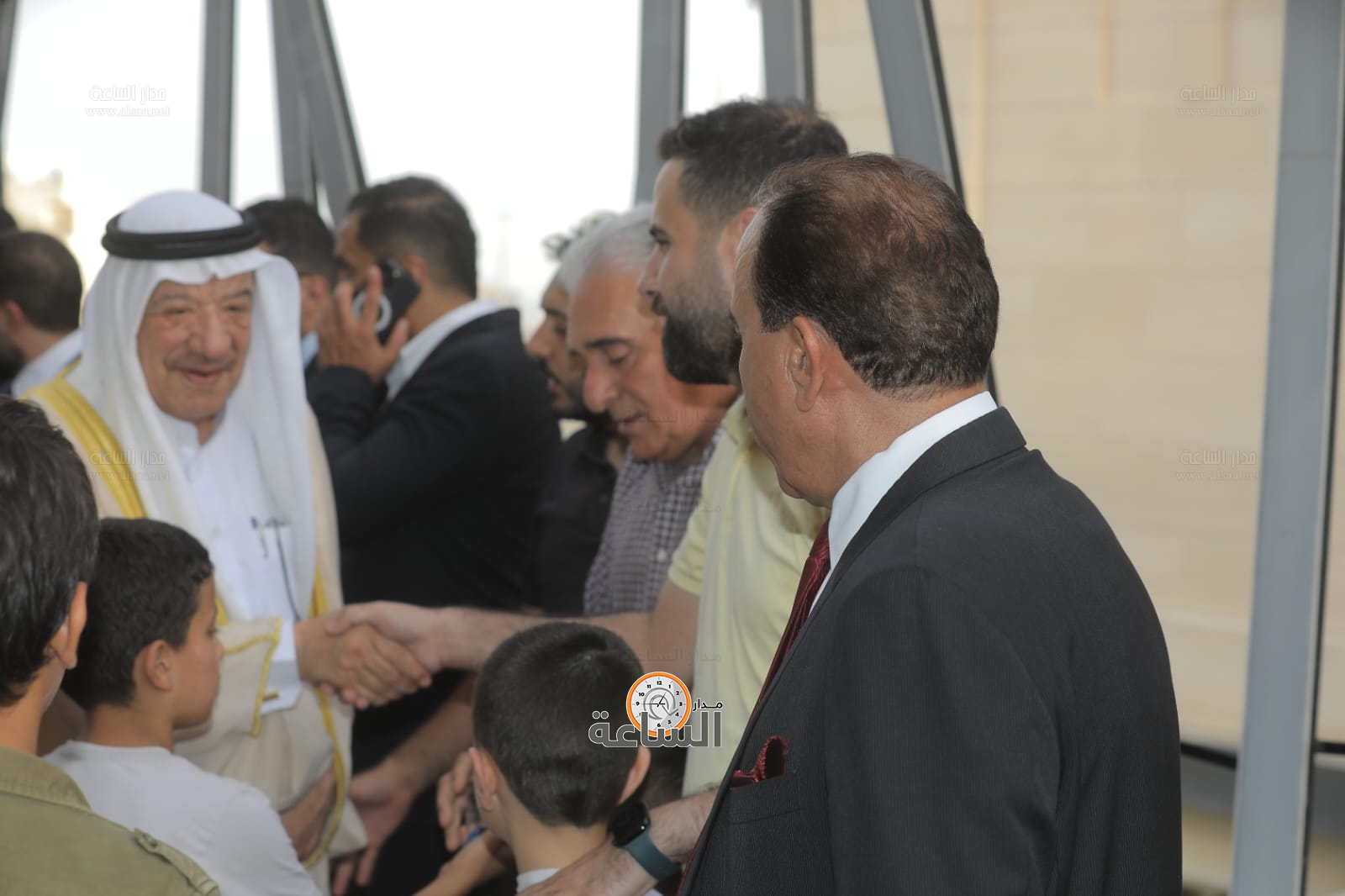 Madar Al-Saa Images 0.8292294759321133