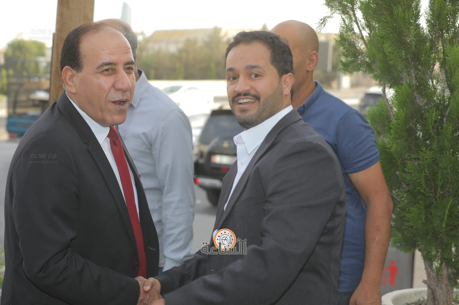 Madar Al-Saa Images 0.2805144527618211