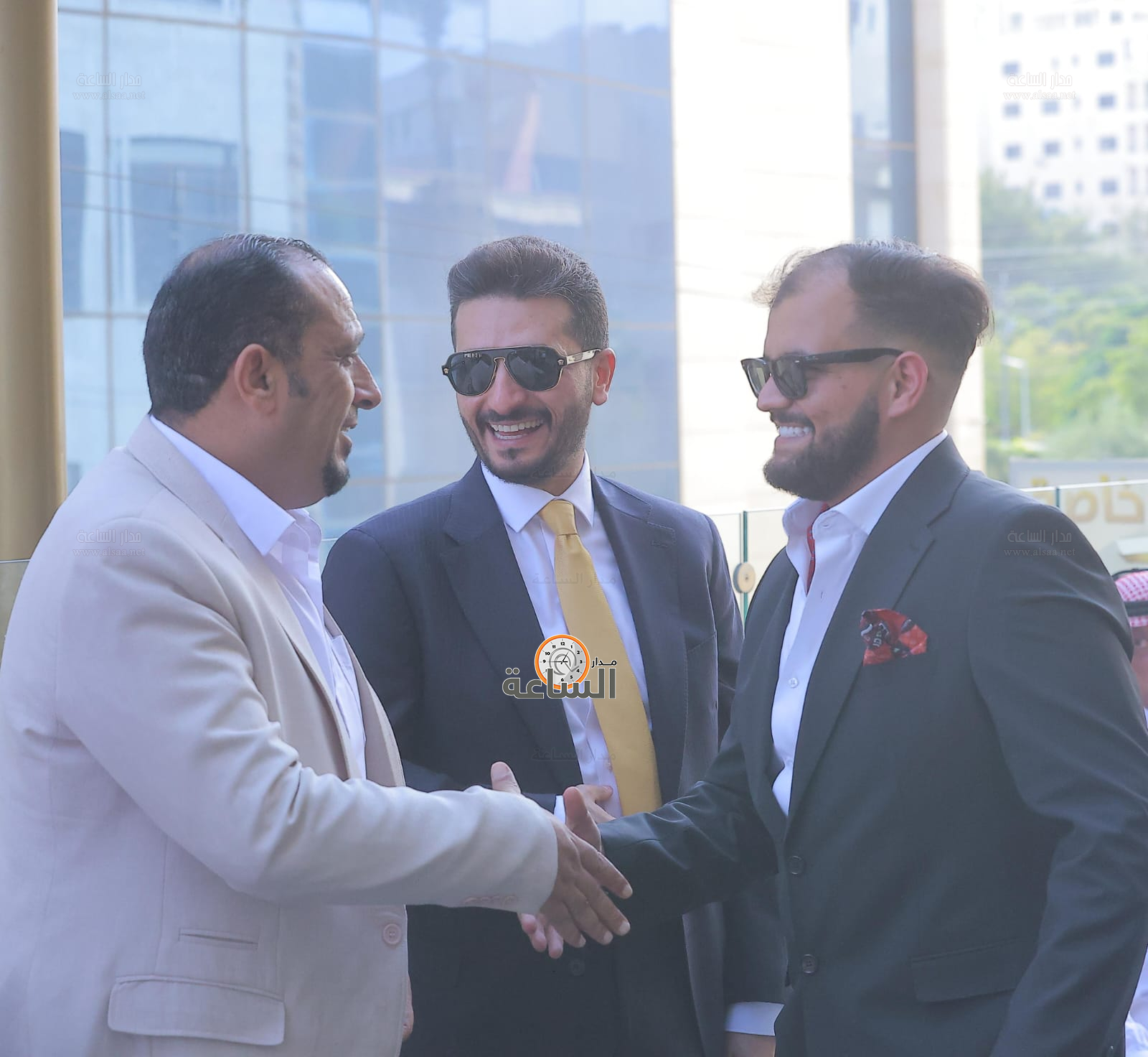 Madar Al-Saa Images 0.4354890130003519