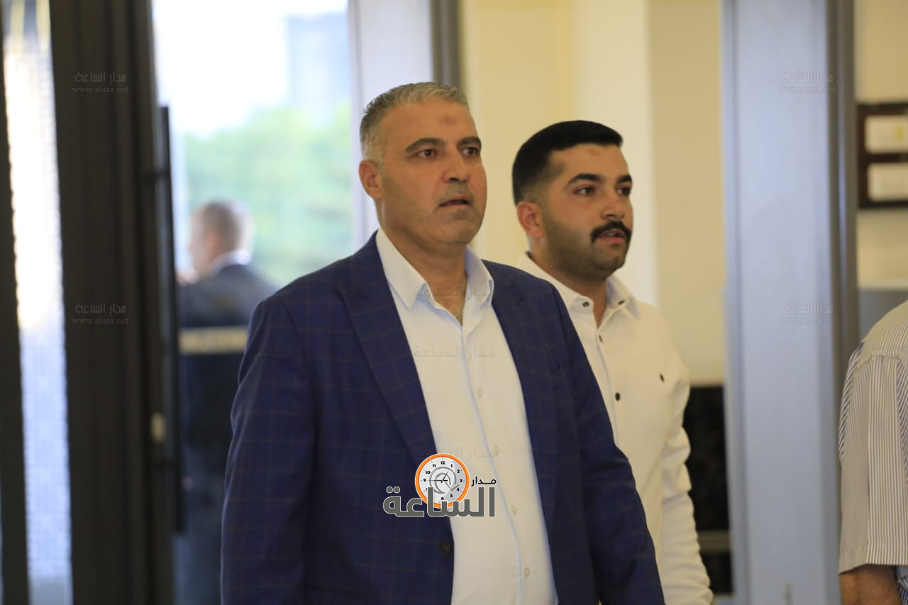 Madar Al-Saa Images 0.03517786049844884