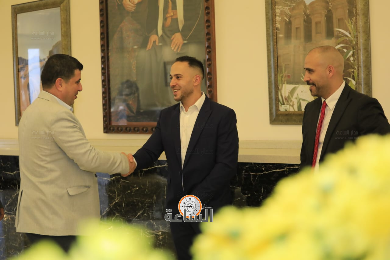 Madar Al-Saa Images 0.31773247800903504