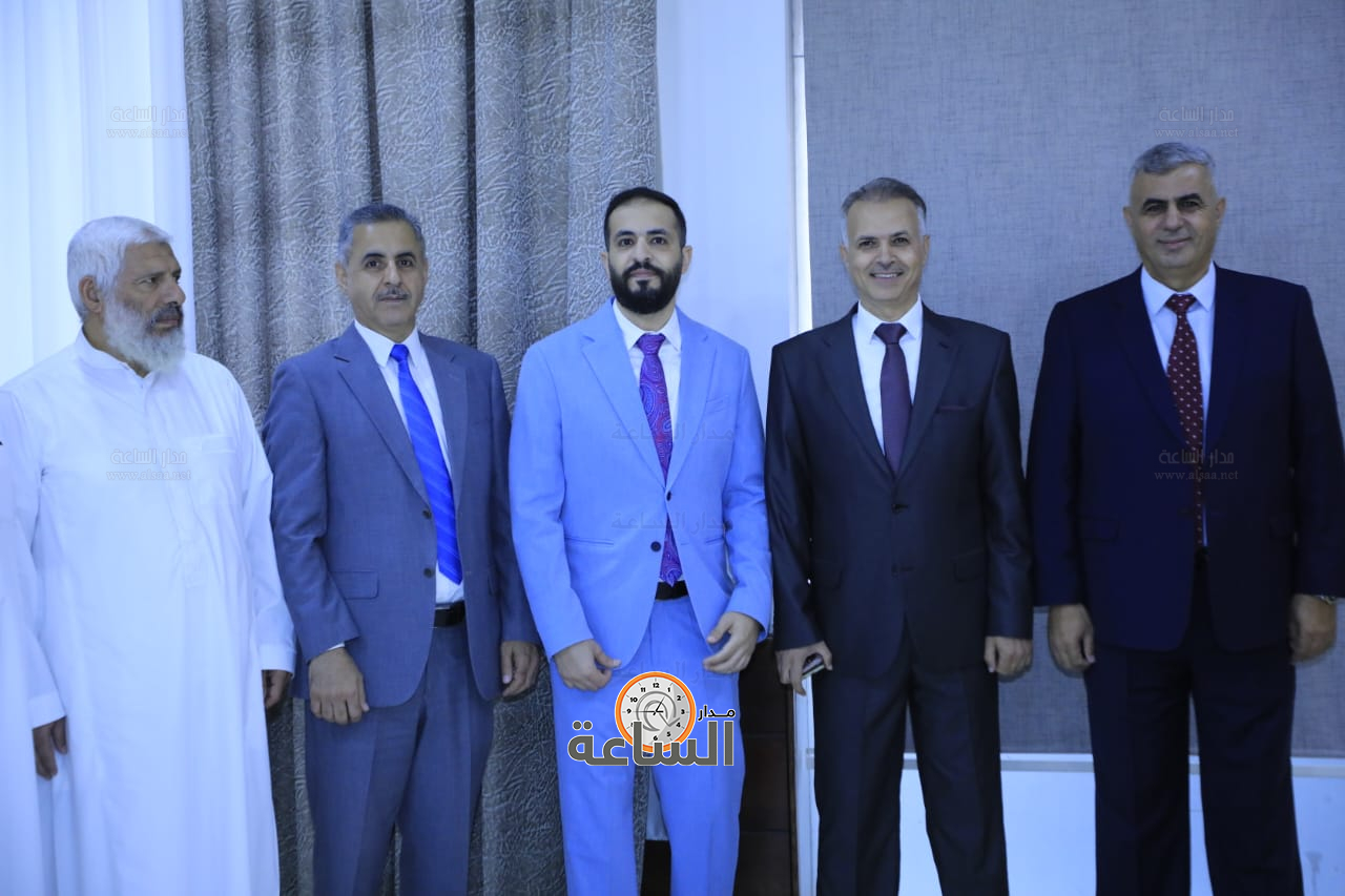 Madar Al-Saa Images 0.7457571023298786