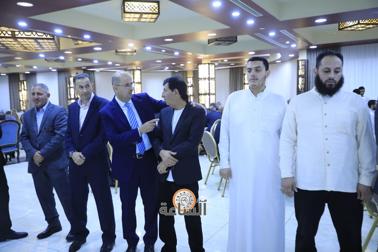 Madar Al-Saa Images 0.3266404556639235