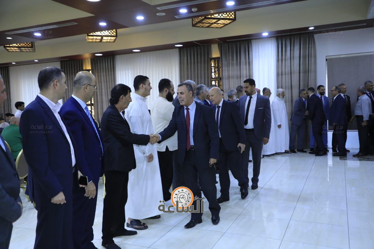 Madar Al-Saa Images 0.9802091953072131