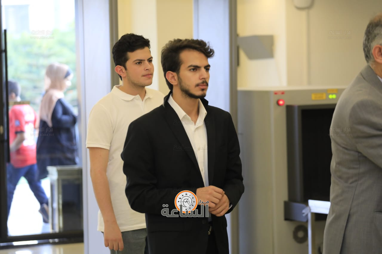 Madar Al-Saa Images 0.4339970983290199