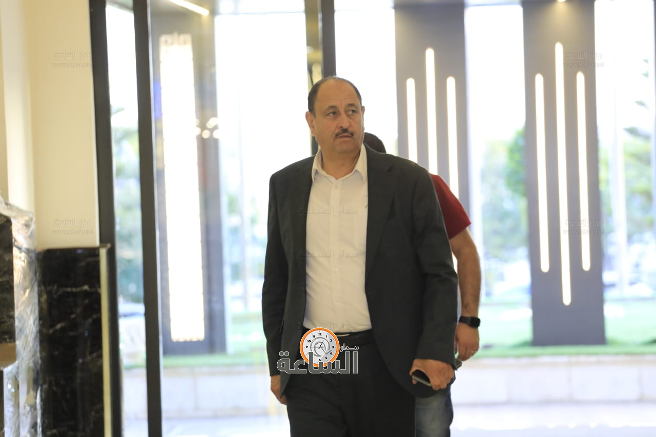 Madar Al-Saa Images 0.8213539270239523