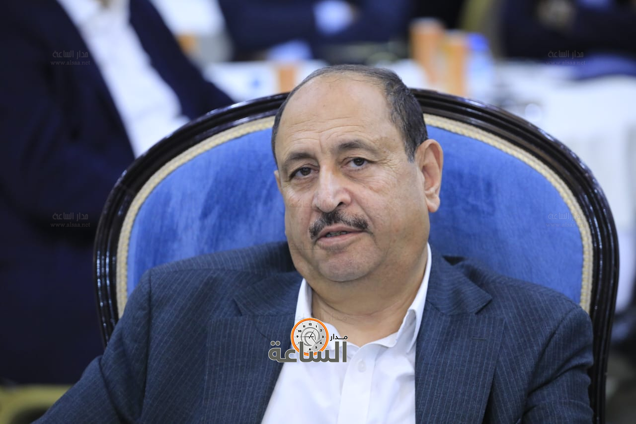 Madar Al-Saa Images 0.5351748323499608