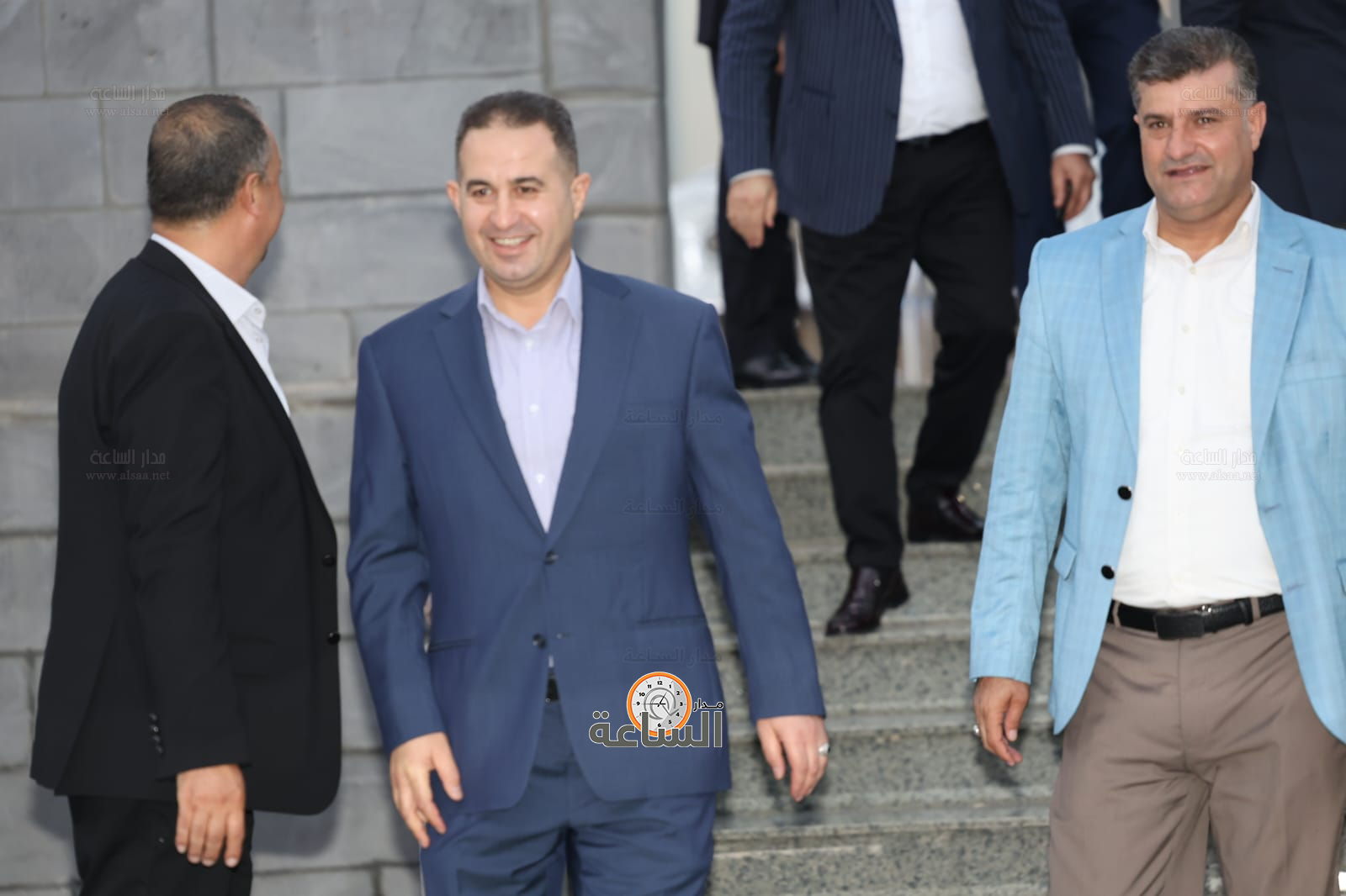 Madar Al-Saa Images 0.6237615175305039