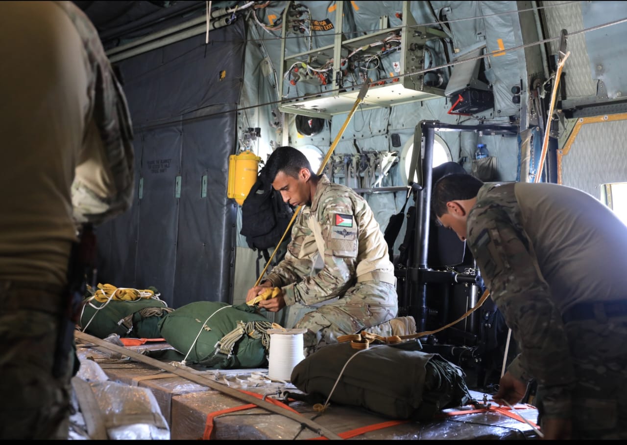 Madar Al-Saa Images 0.0014780252438156838