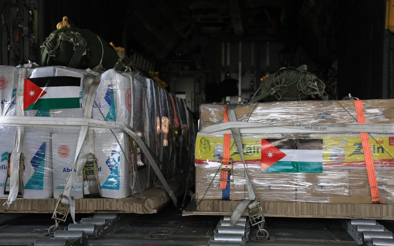 Madar Al-Saa Images 0.11233386008375534