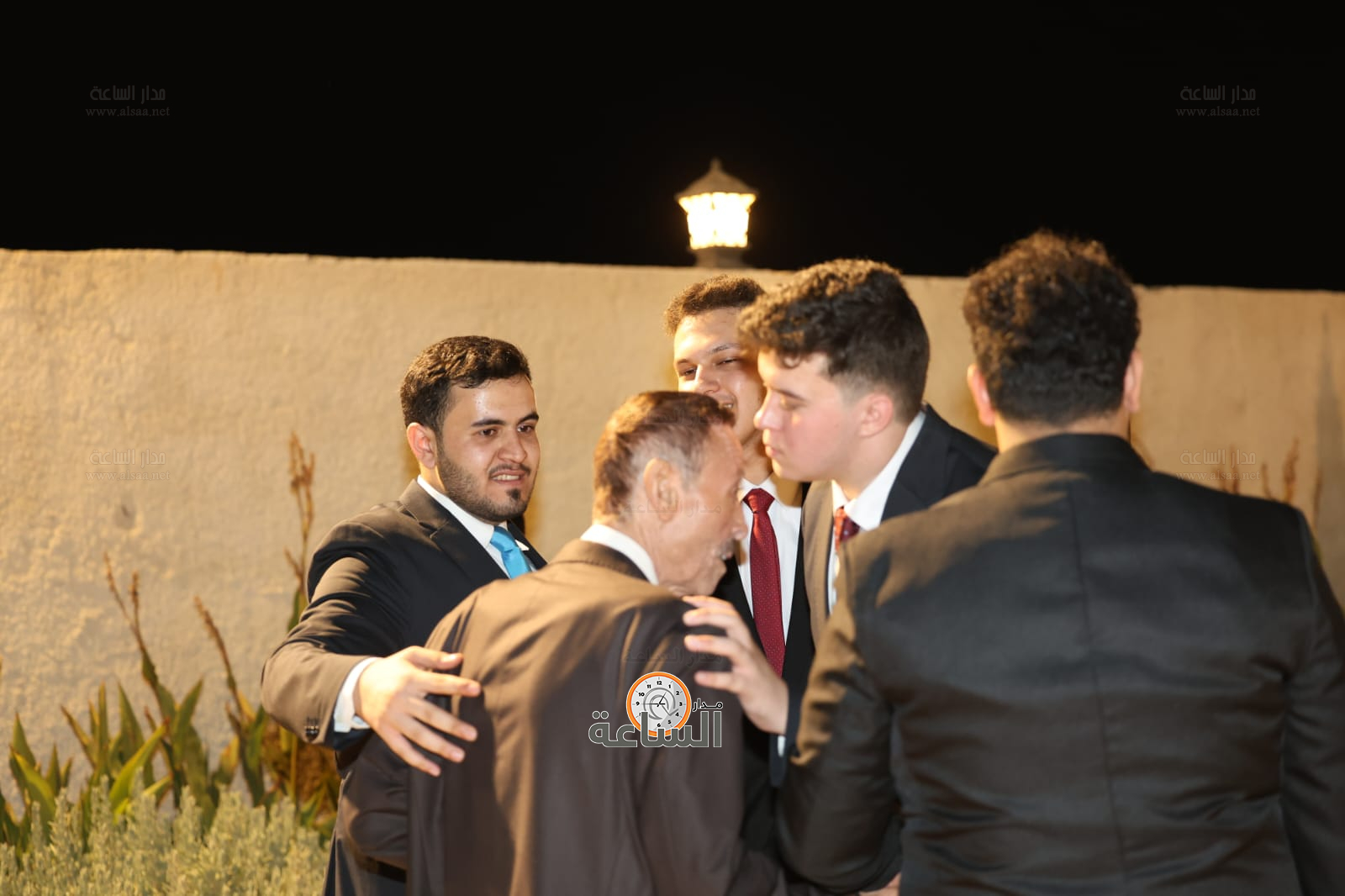 Madar Al-Saa Images 0.31942372144279607