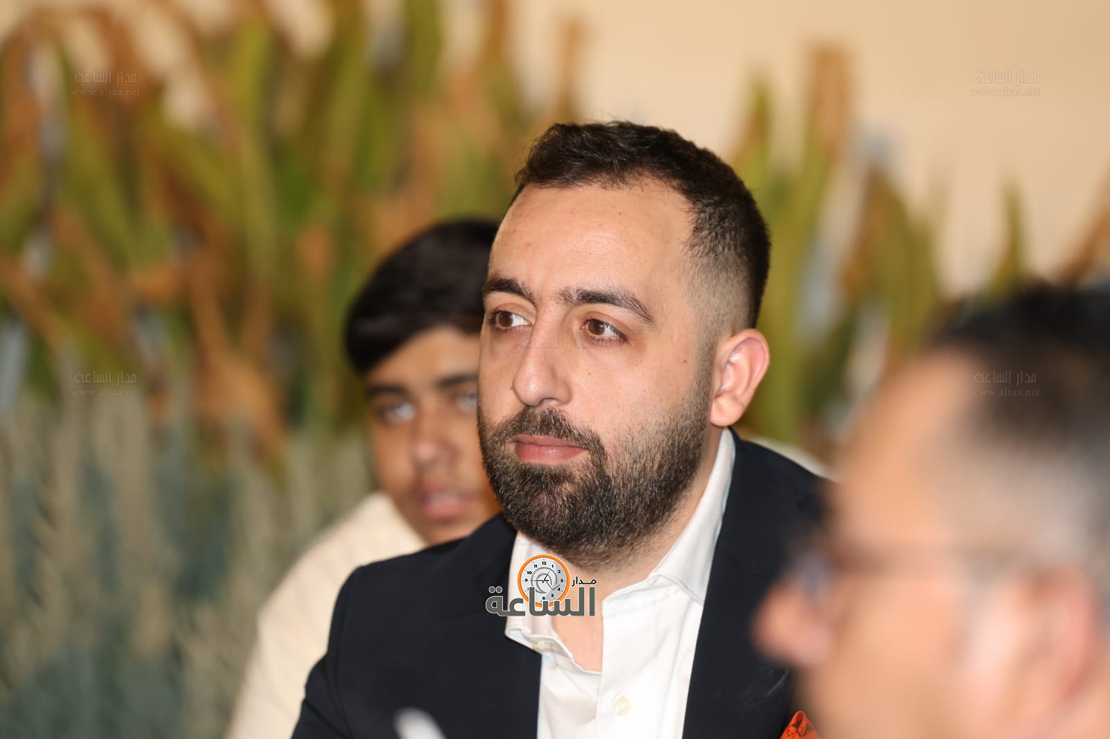 Madar Al-Saa Images 0.48442593329914163