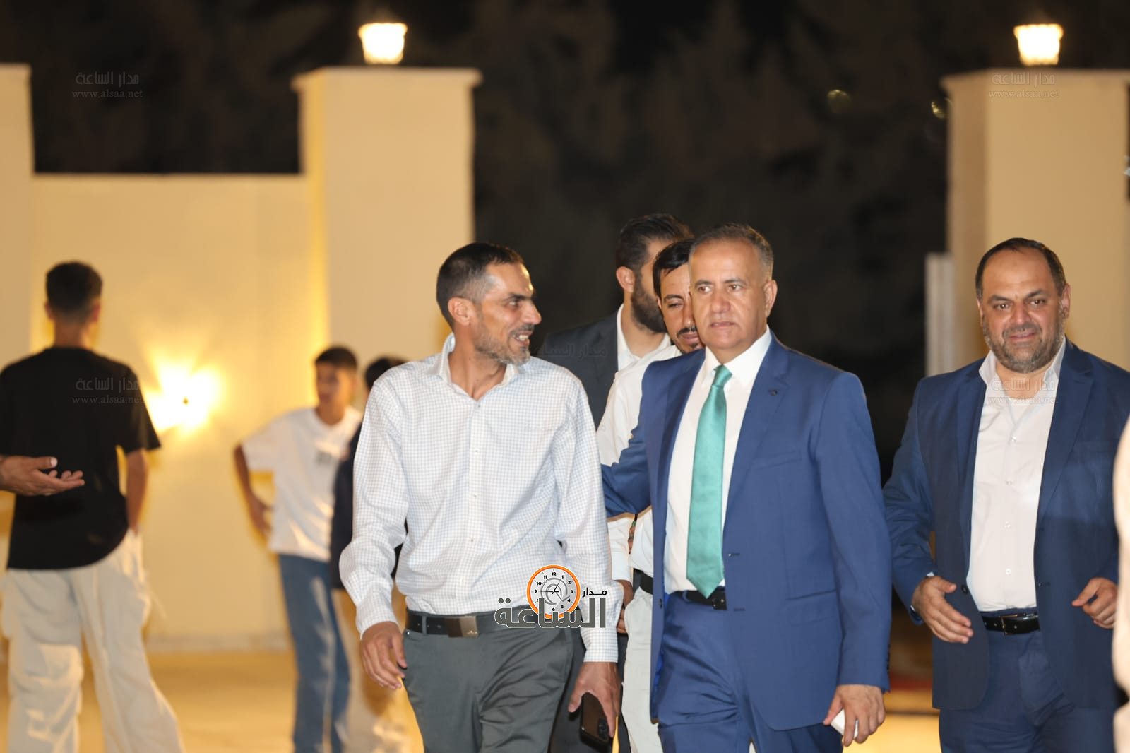 Madar Al-Saa Images 0.6816702651455835