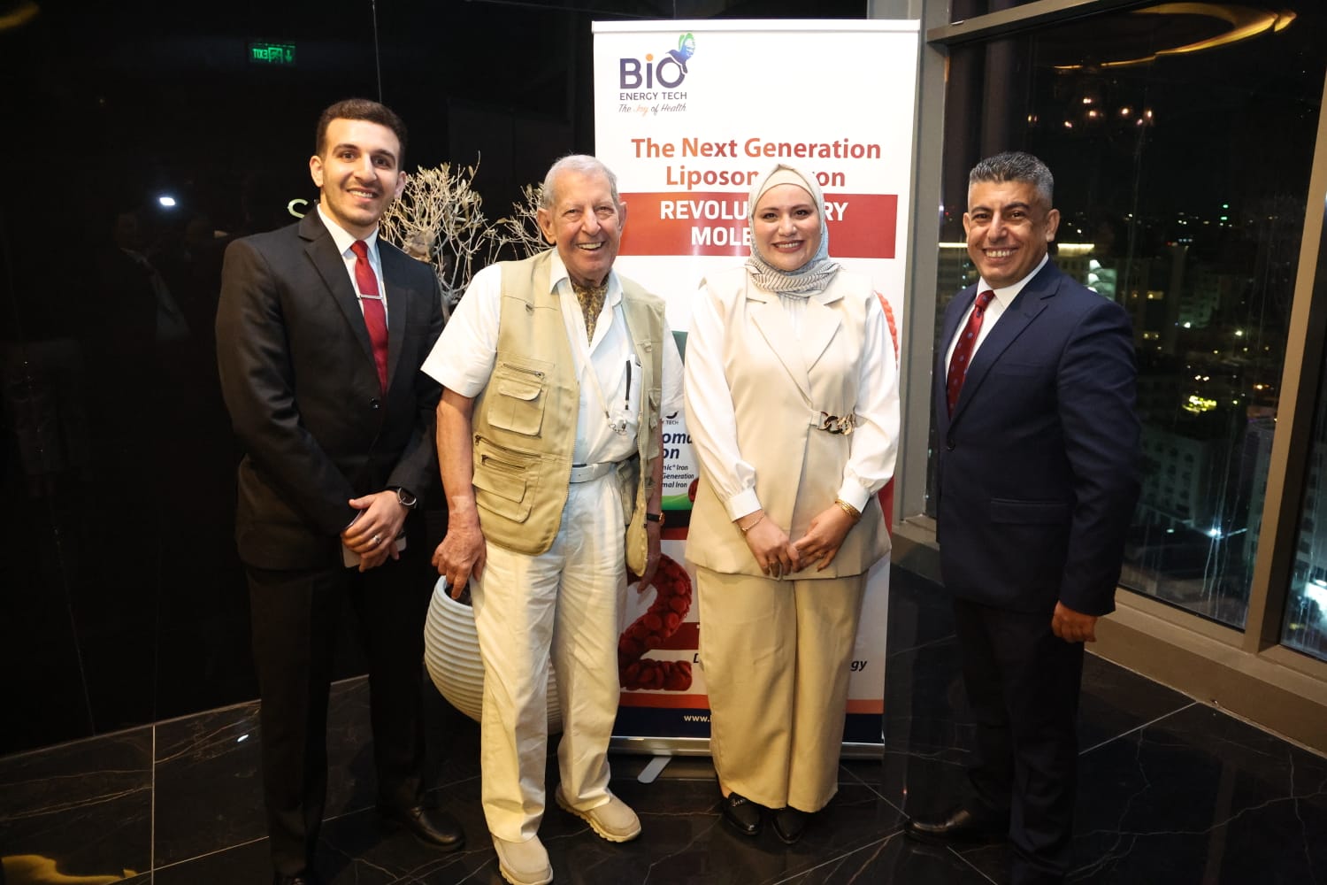 Madar Al-Saa Images 0.26075414349304327