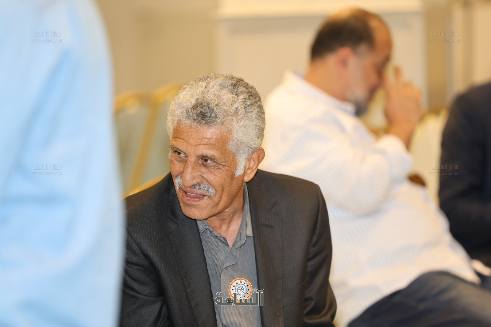 Madar Al-Saa Images 0.4283049770354491