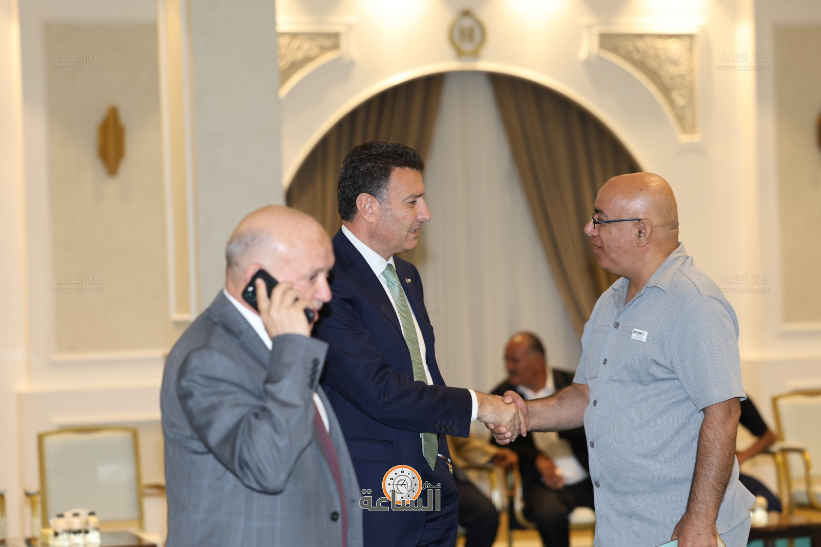 Madar Al-Saa Images 0.6368970831447514