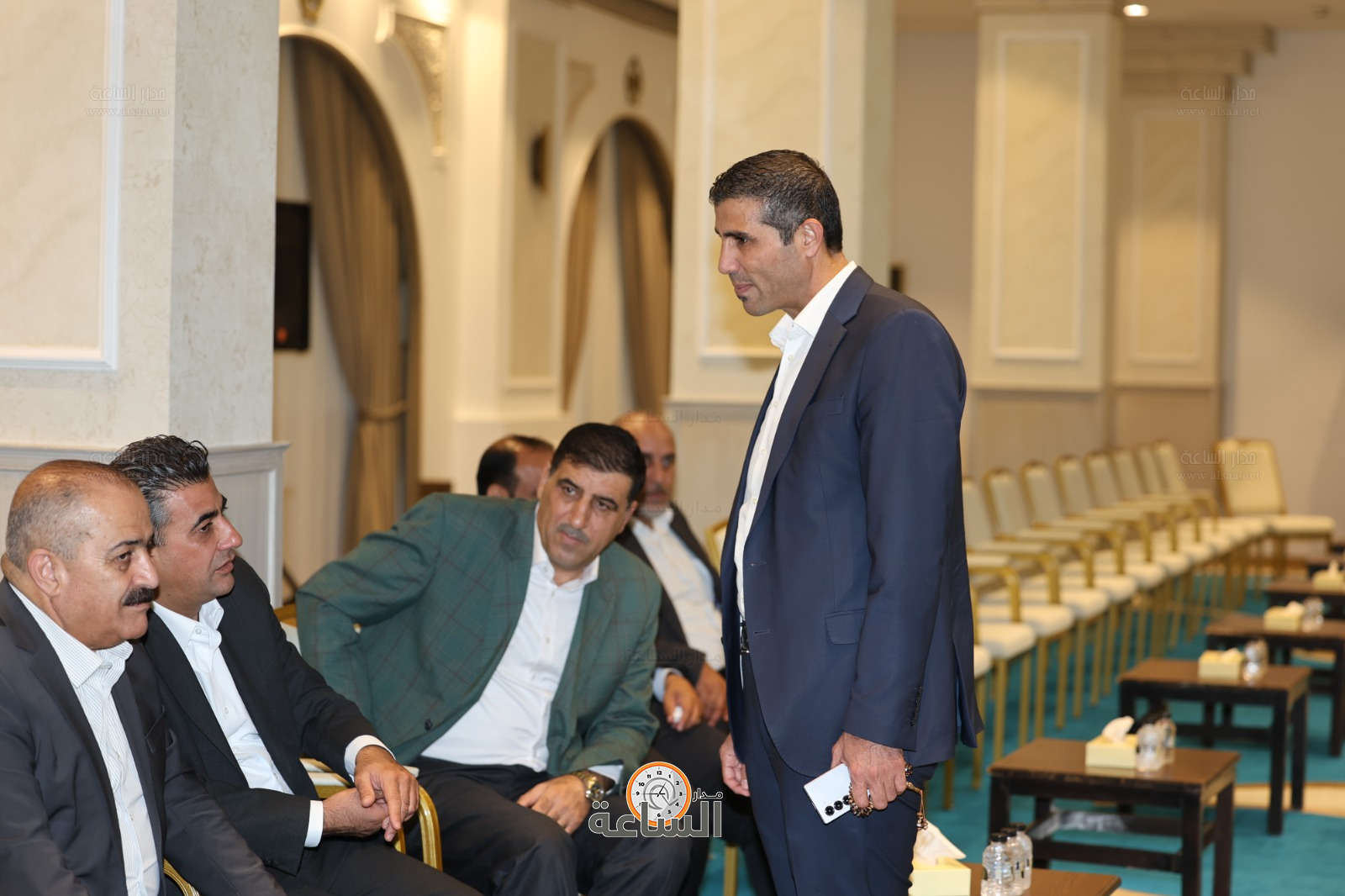 Madar Al-Saa Images 0.484608082783308