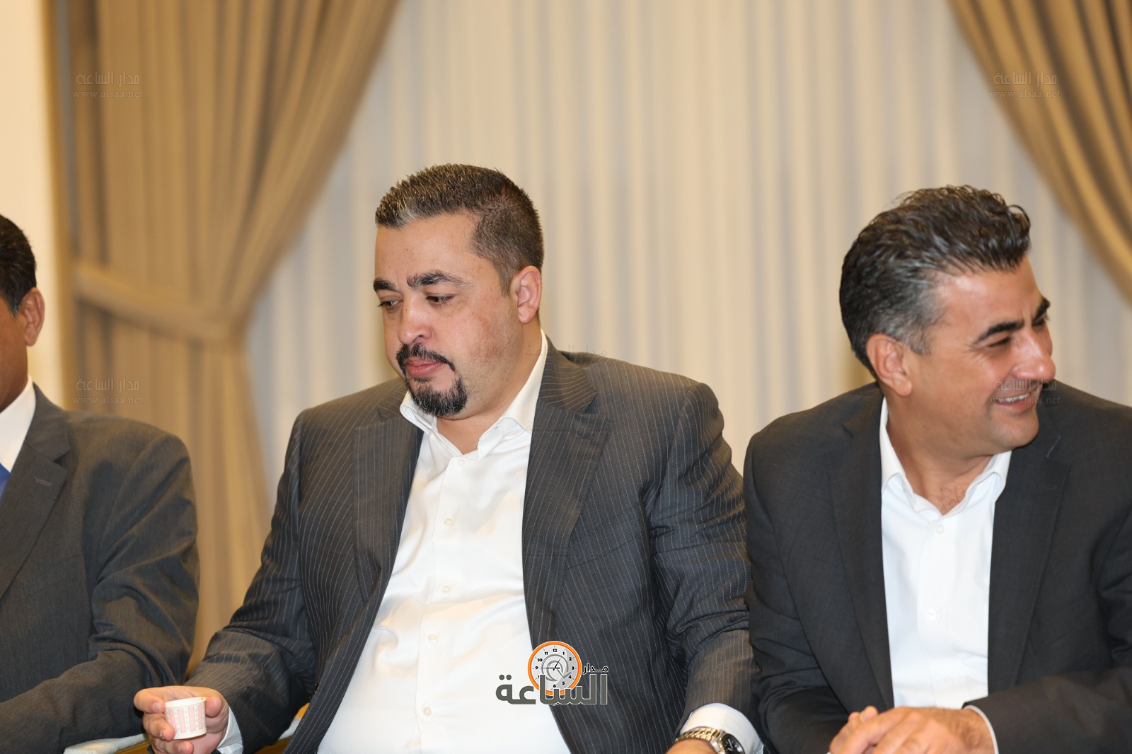 Madar Al-Saa Images 0.1731541922189611