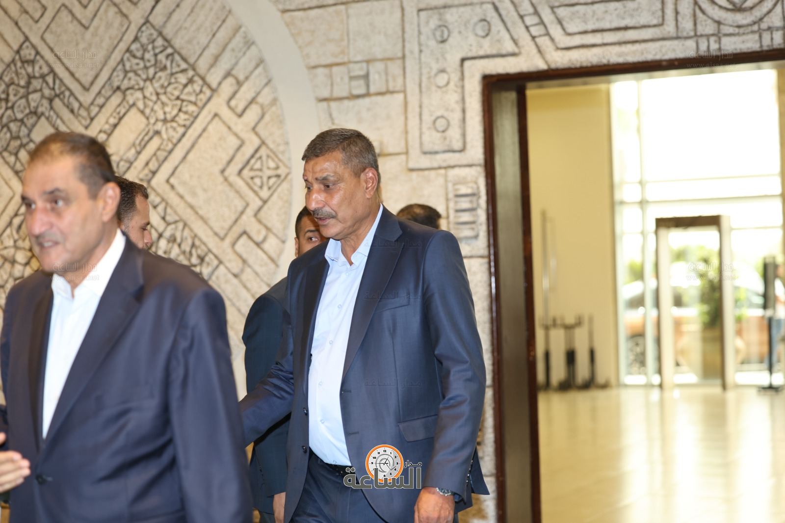 Madar Al-Saa Images 0.299280095225379