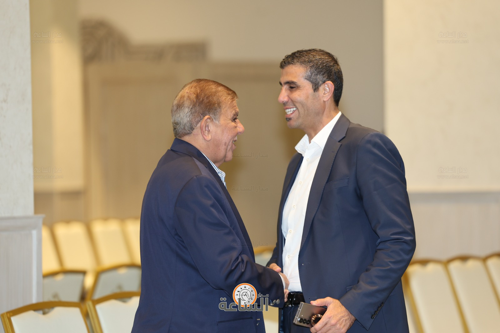 Madar Al-Saa Images 0.8838068054914022