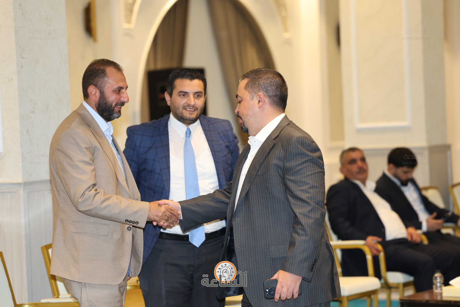 Madar Al-Saa Images 0.10005992256292562