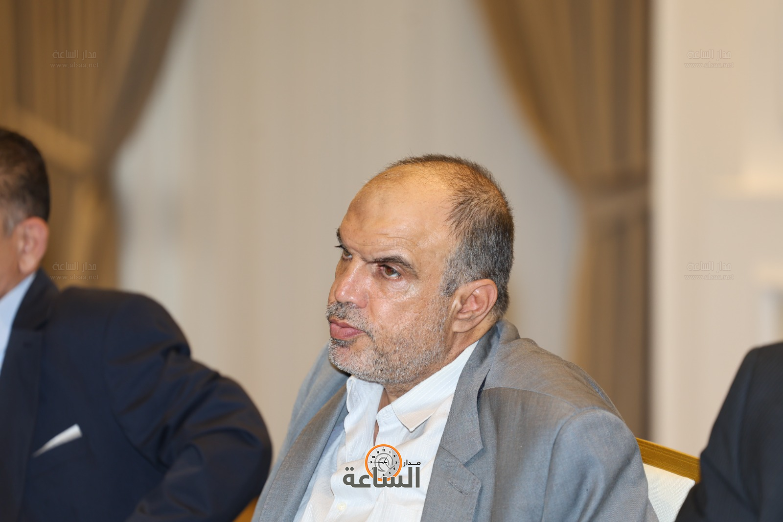 Madar Al-Saa Images 0.22842665164485199