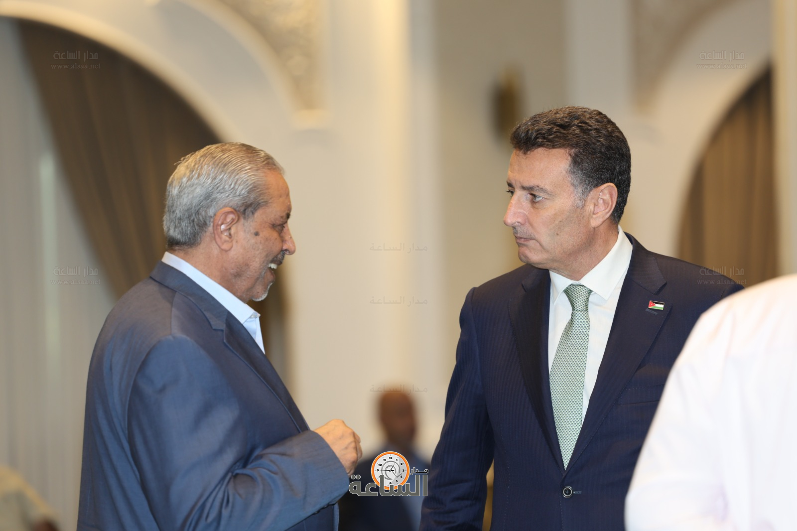 Madar Al-Saa Images 0.3069059360111467