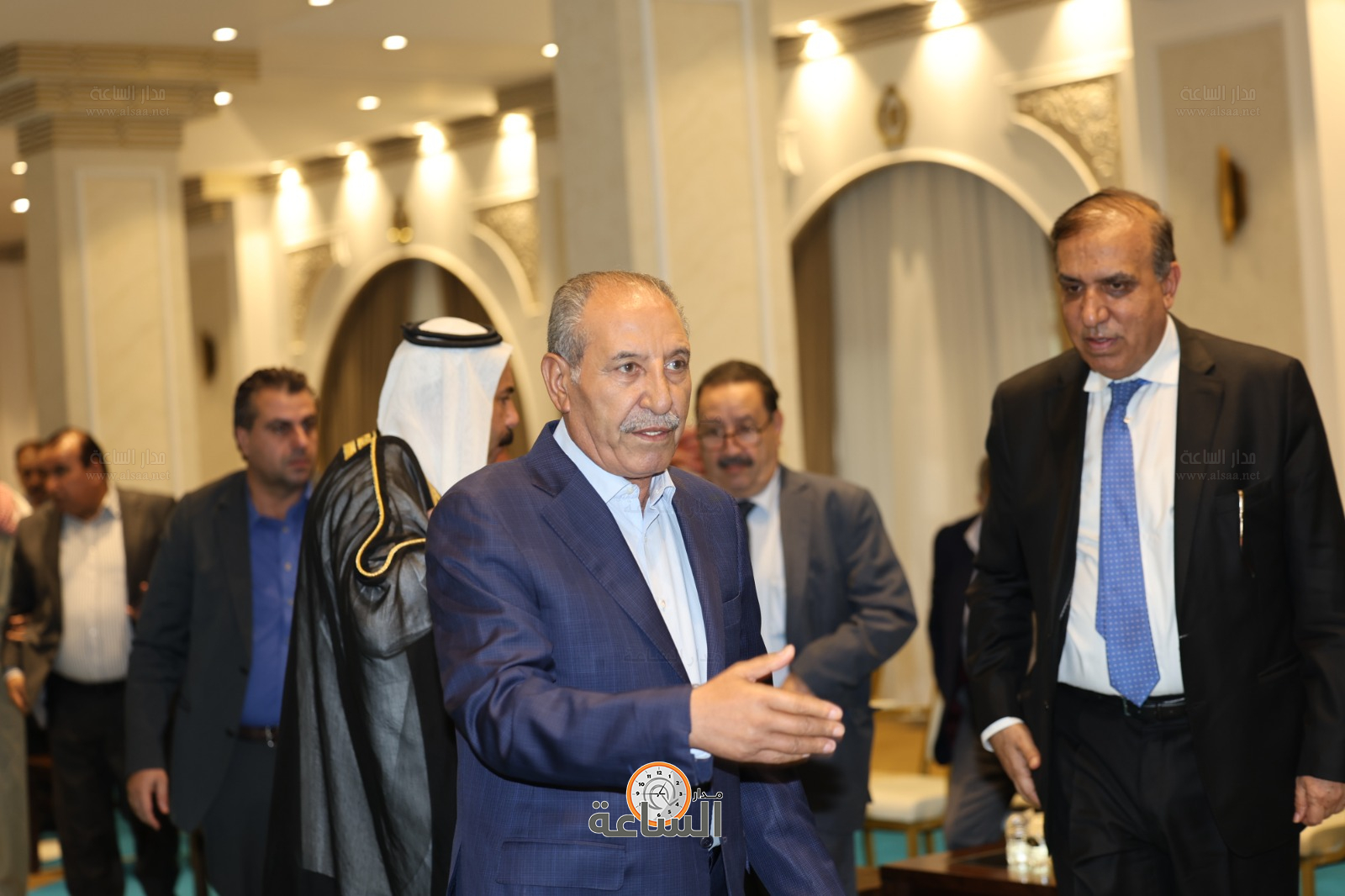 Madar Al-Saa Images 0.14772853183840762