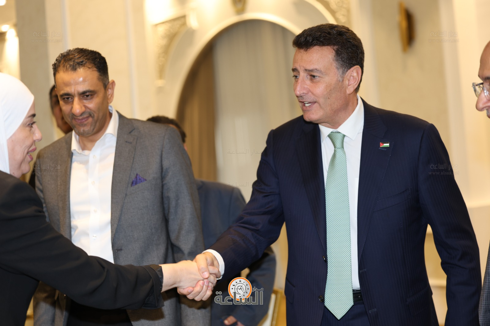 Madar Al-Saa Images 0.9428814421586453