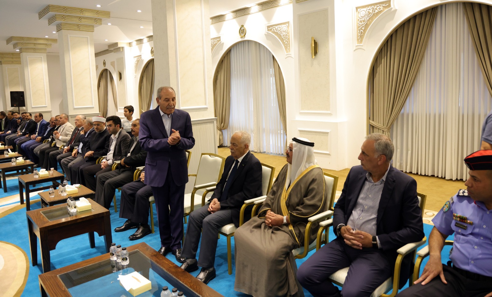 Madar Al-Saa Images 0.27239343372429015