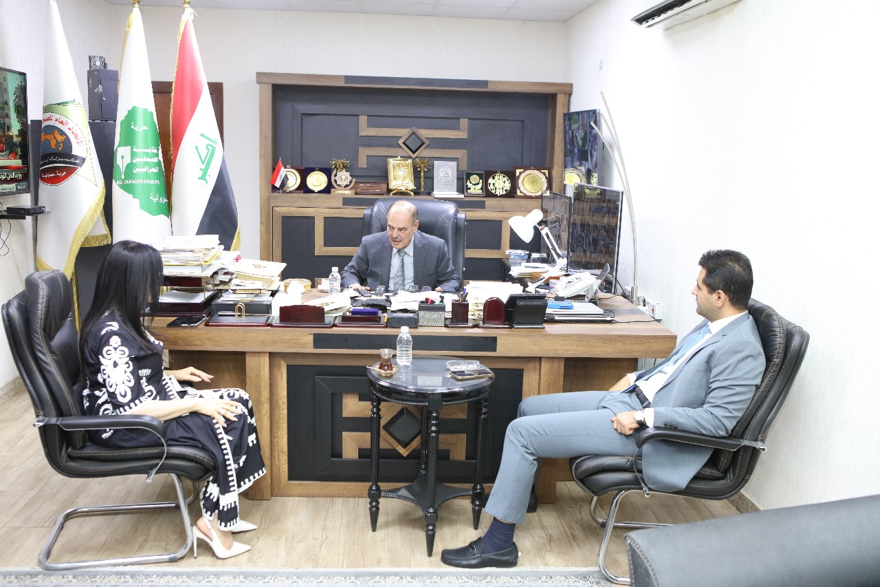 Madar Al-Saa Images 0.9258630553928829