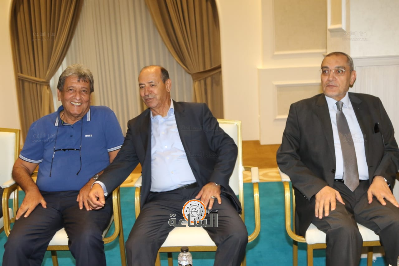 Madar Al-Saa Images 0.9881449931232752