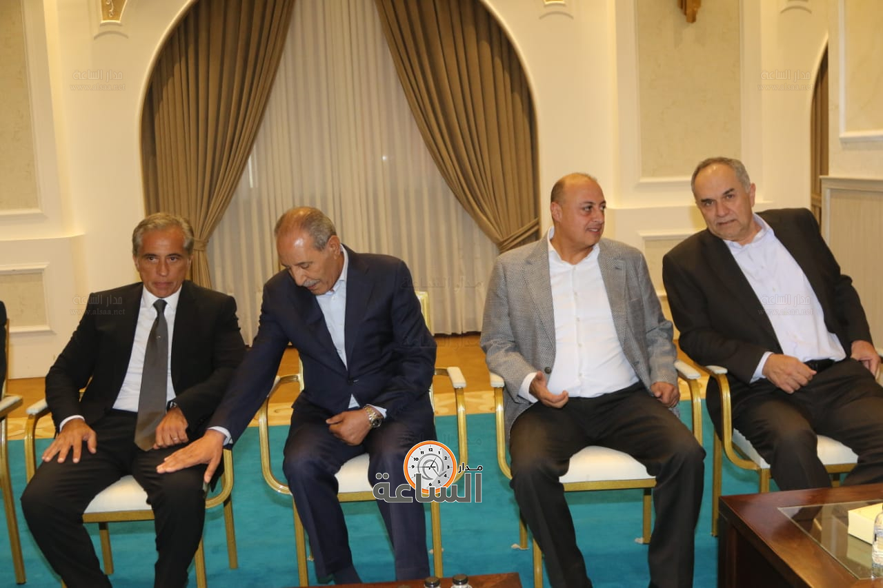 Madar Al-Saa Images 0.5202305215154895