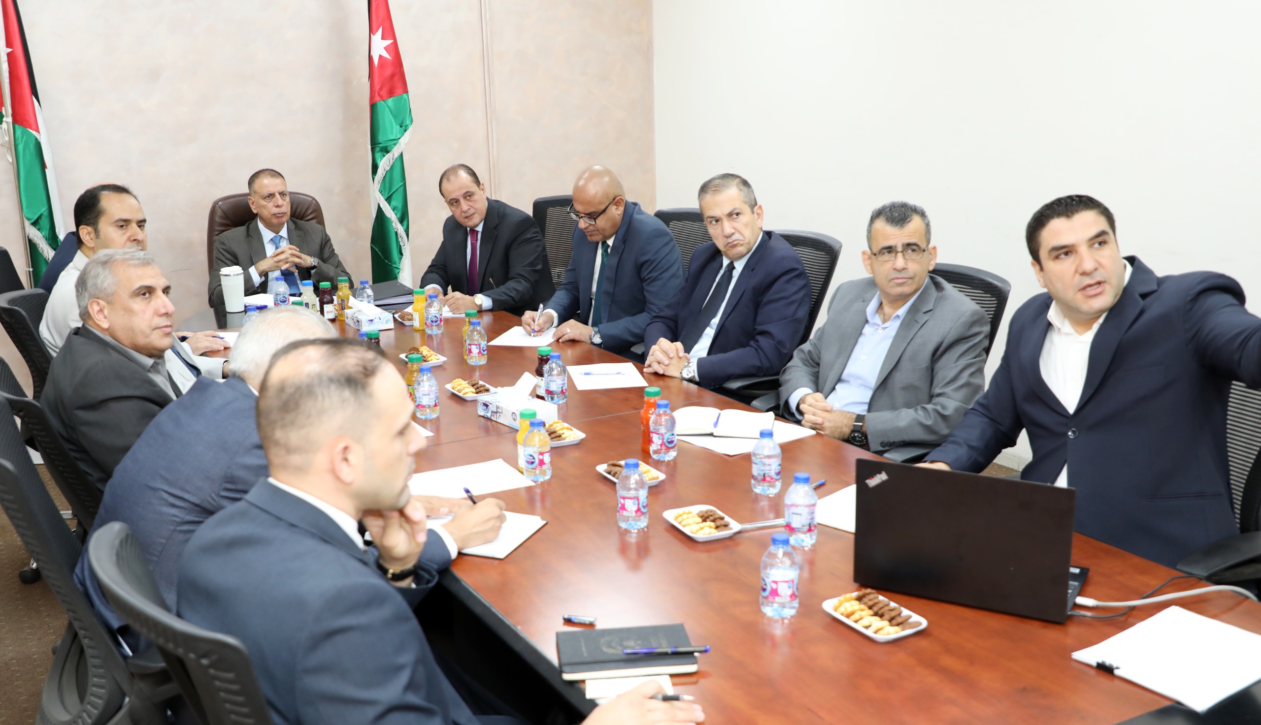 Madar Al-Saa Images 0.7343213616879508