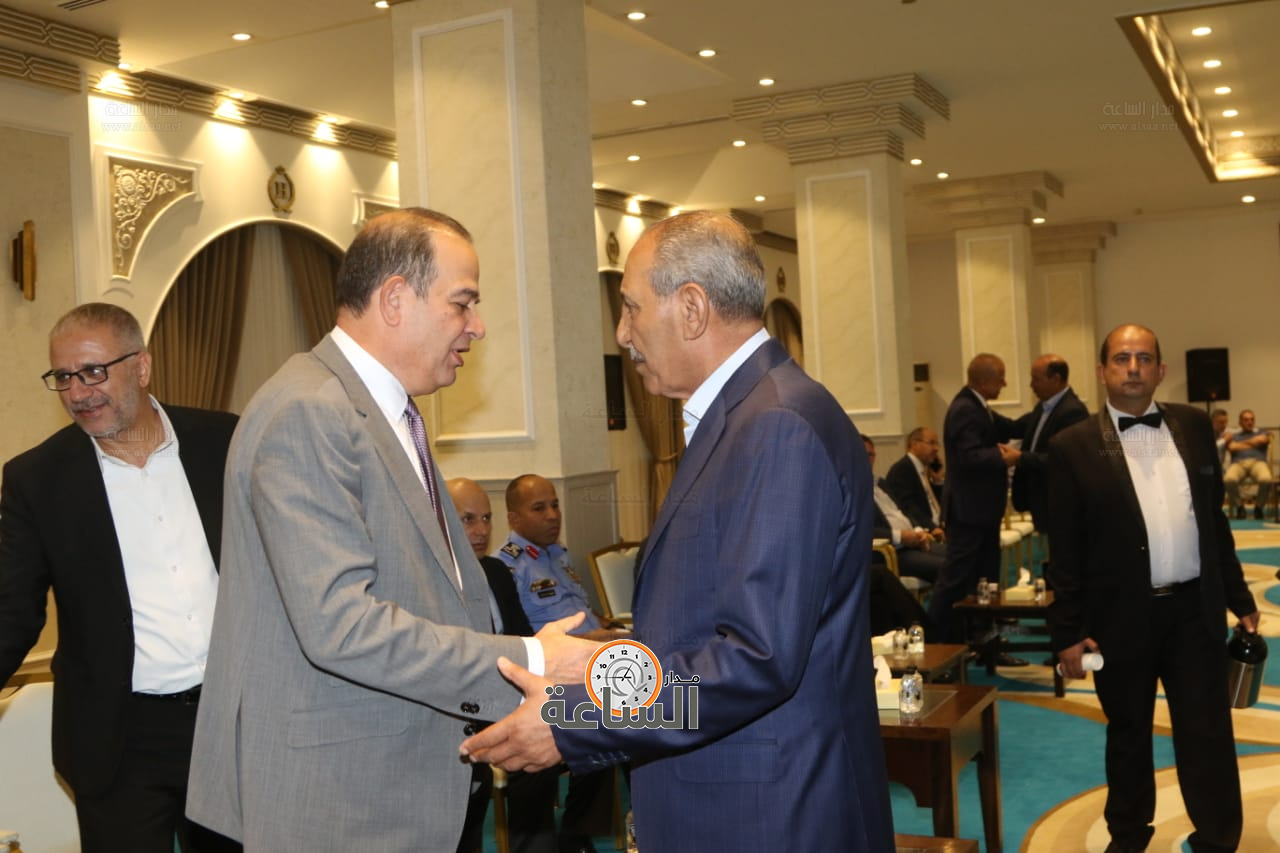 Madar Al-Saa Images 0.5141520932844785