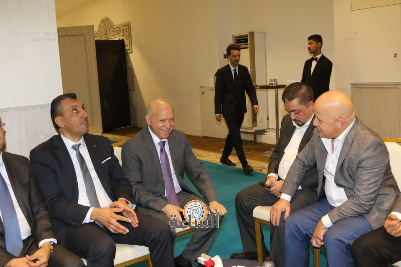 Madar Al-Saa Images 0.7476097365778104