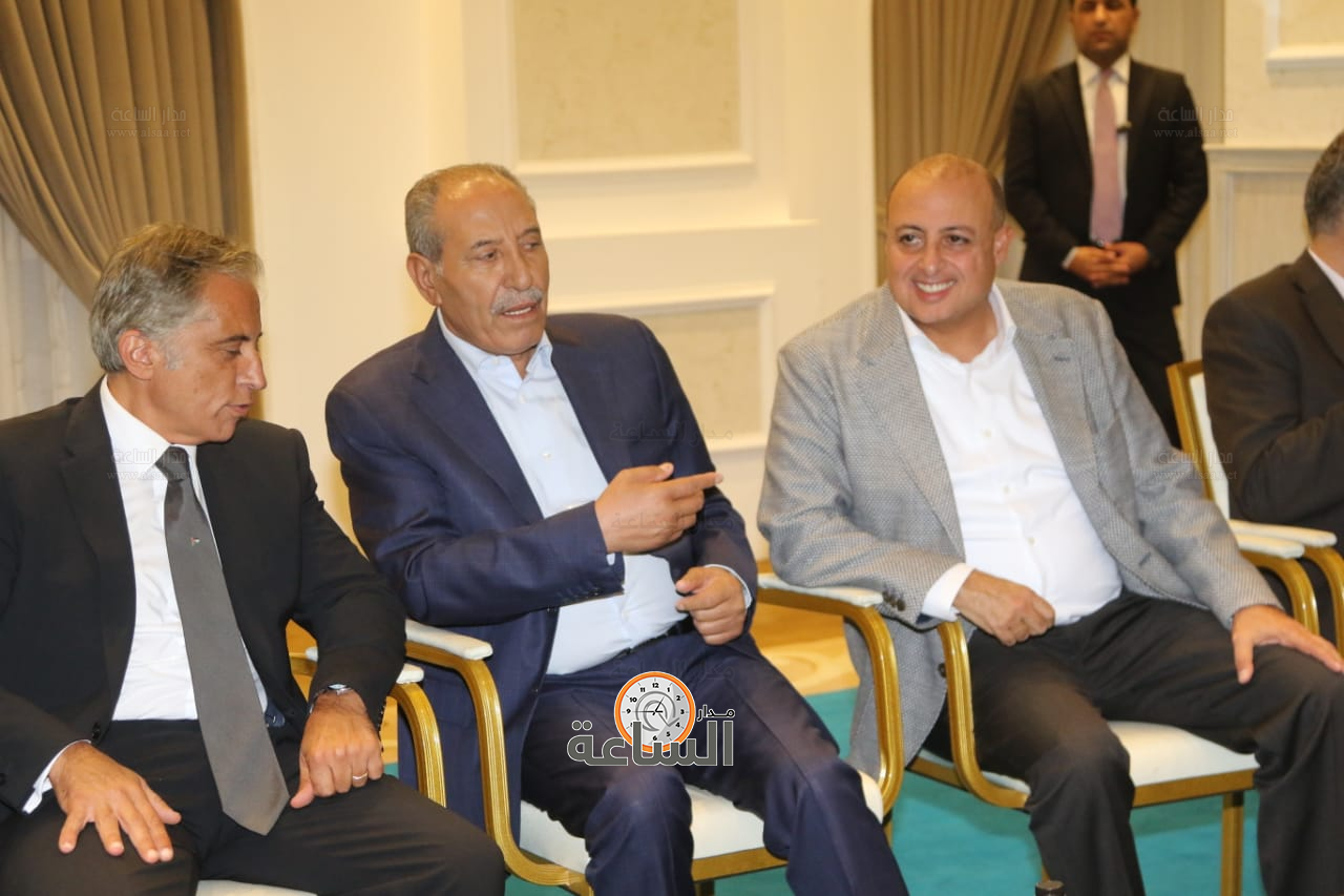 Madar Al-Saa Images 0.999956708508752