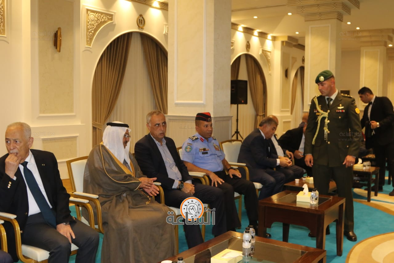 Madar Al-Saa Images 0.715473135002031