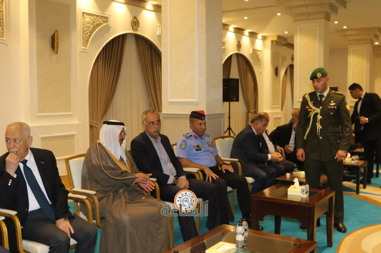 Madar Al-Saa Images 0.82330209455022