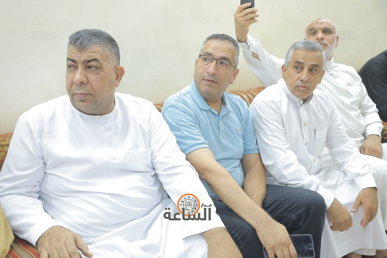 Madar Al-Saa Images 0.21866620867541486