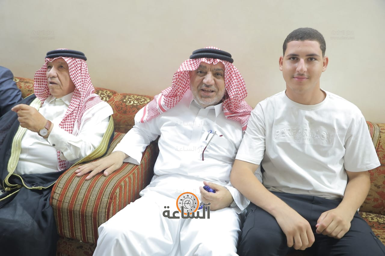 Madar Al-Saa Images 0.04155260081734724