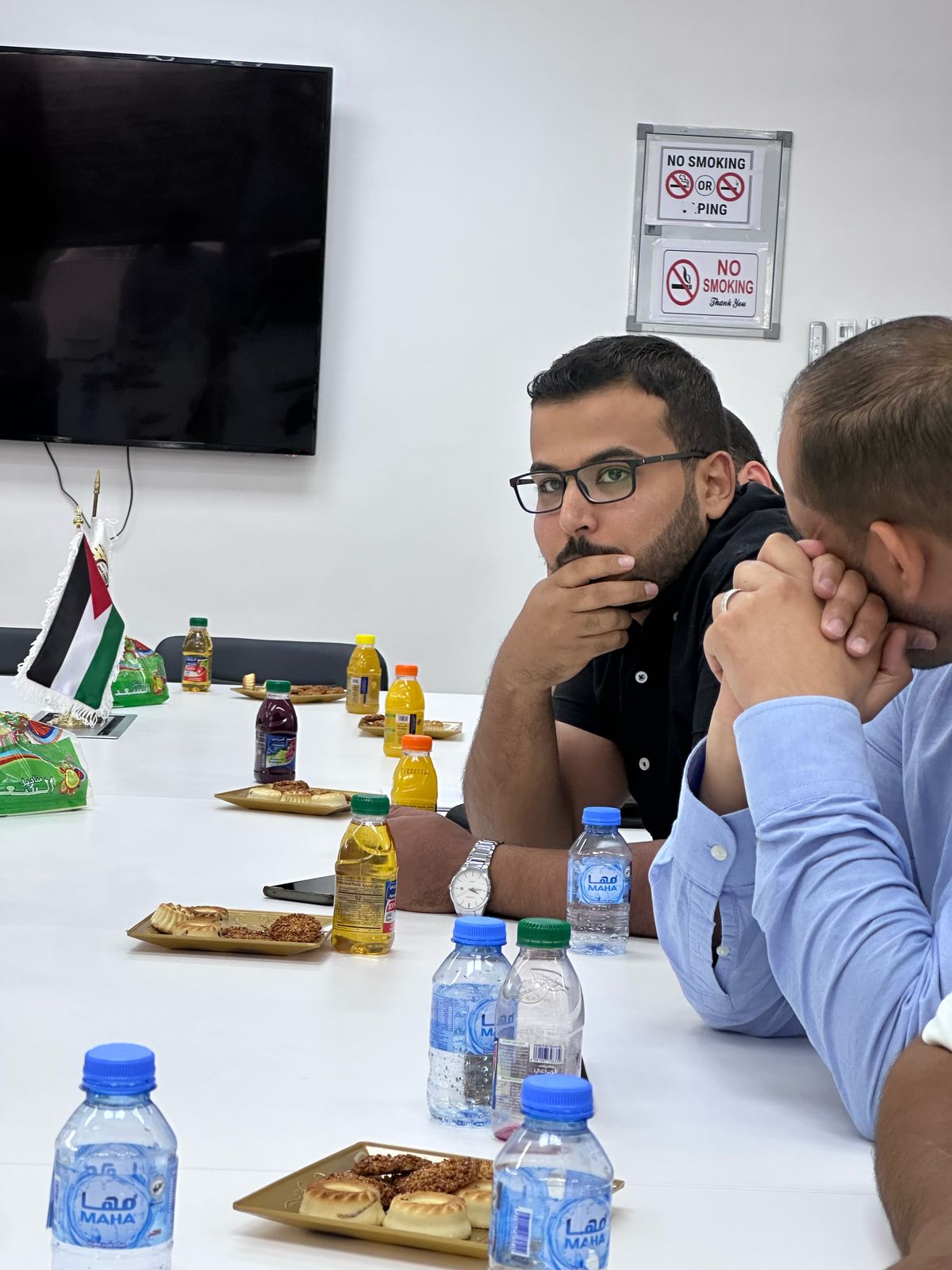 Madar Al-Saa Images 0.912526742061006